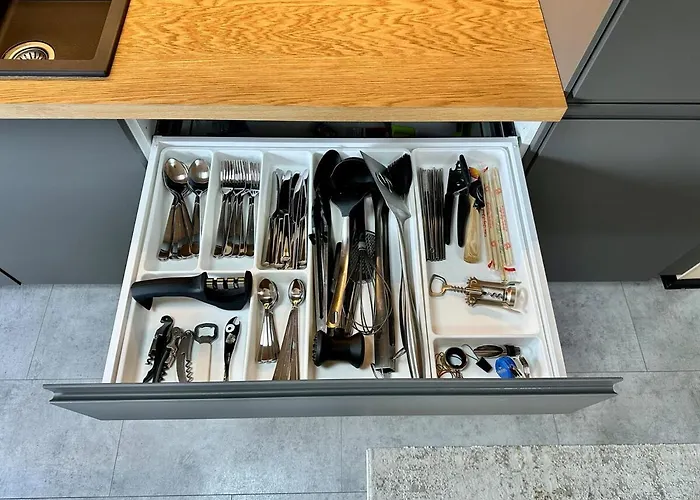 Houseboat With Touch Of Luxury * ברטיסלאבה