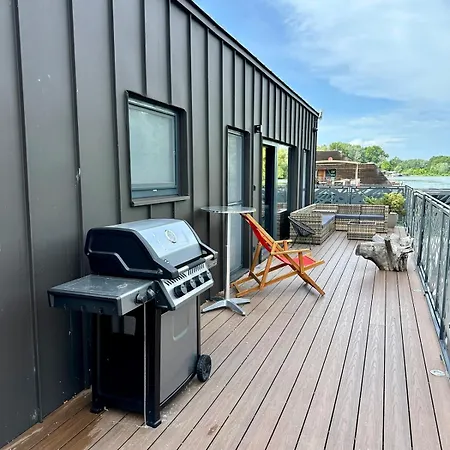Houseboat With Touch Of Luxury