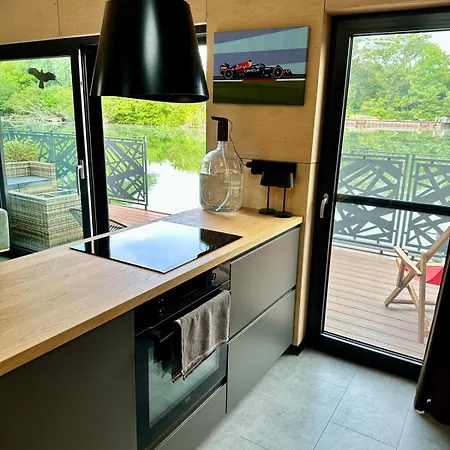 別荘 Houseboat With Touch Of Luxury *