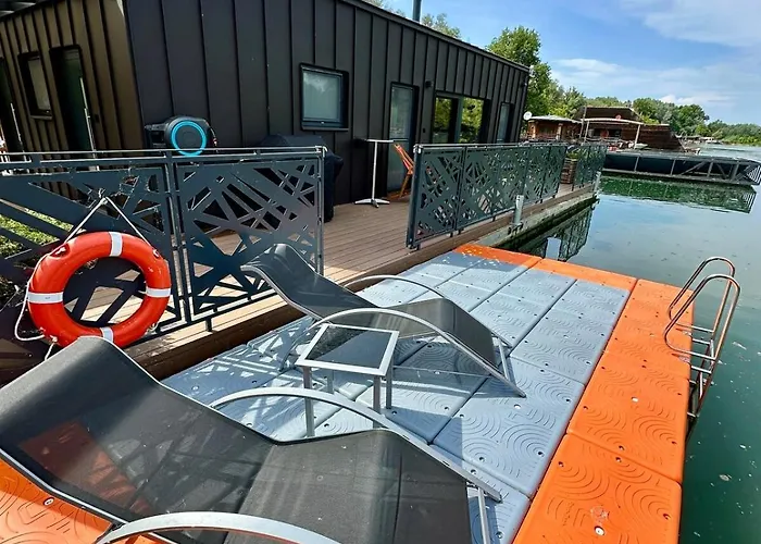Houseboat With Touch Of Luxury
